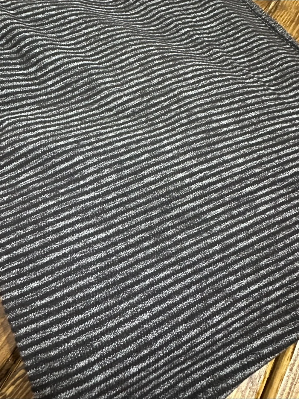 Lululemon Vinyasa Wrap Scarf - Picture 3 of 5